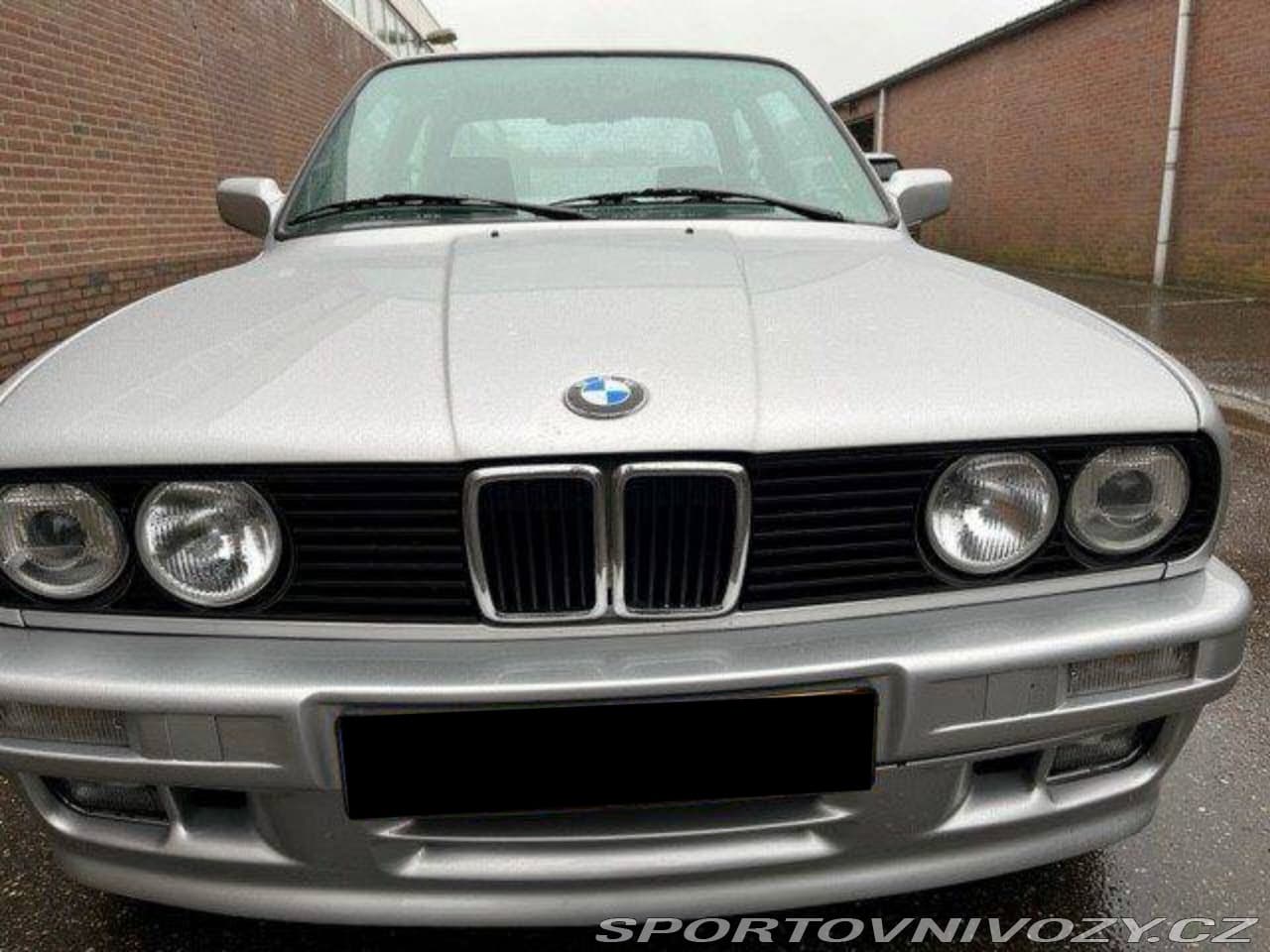 1990 BMW 3-Series - 11