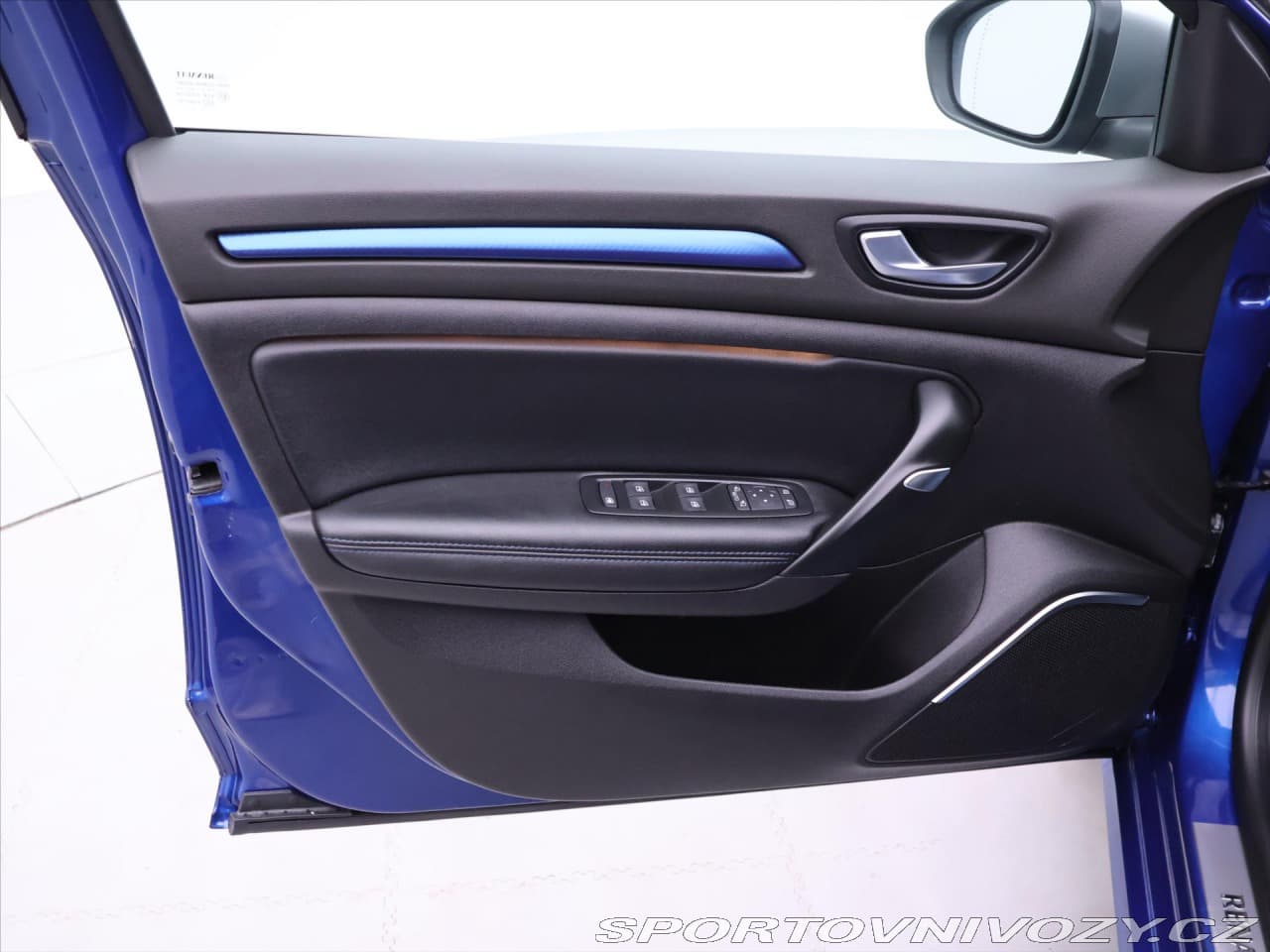 2017 Renault Megane - 11