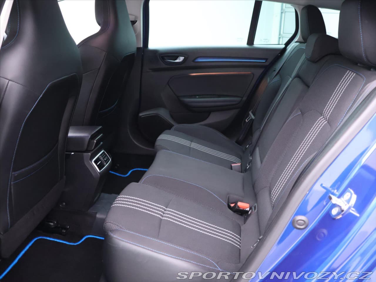 2017 Renault Megane - 16