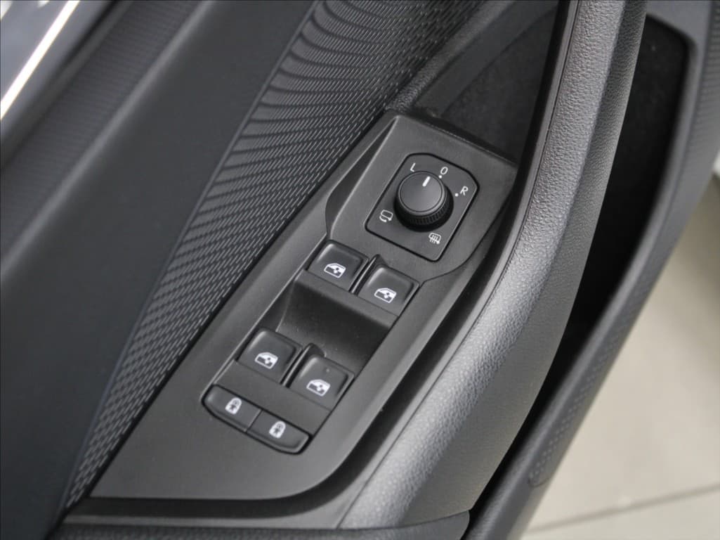 2025 Škoda Octavia - 18