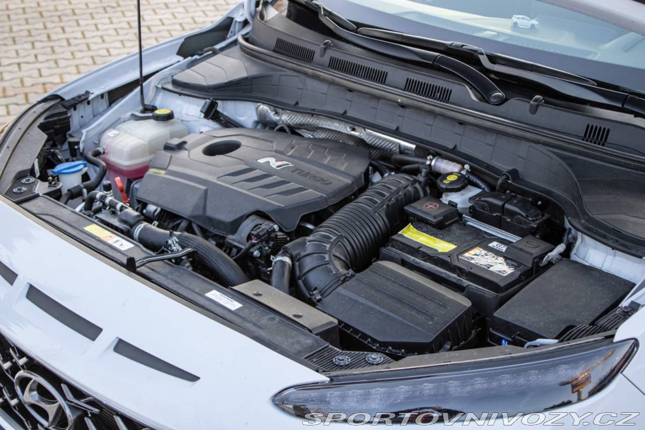 2022 Hyundai Kona - 17