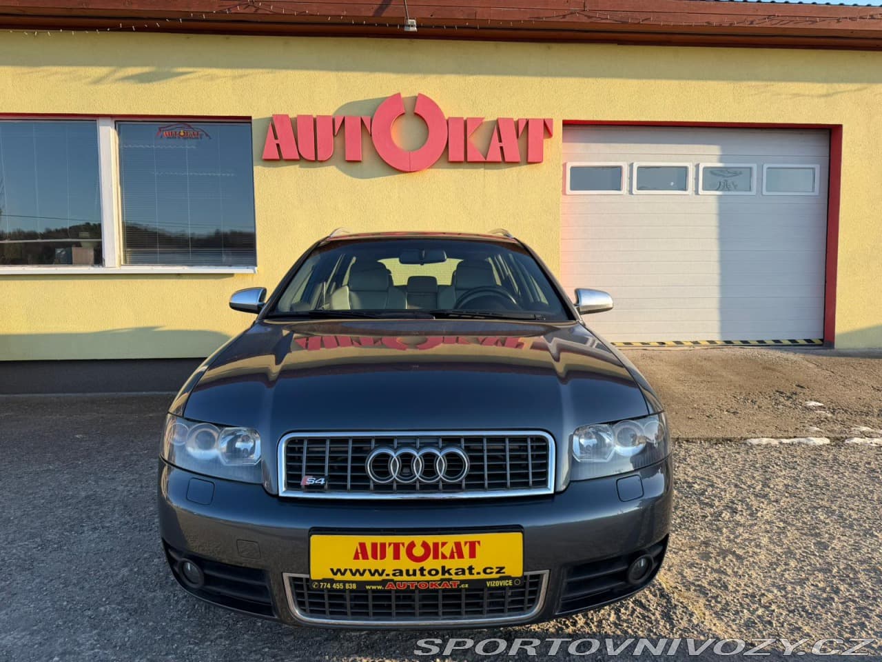 2004 Audi S4 - 8