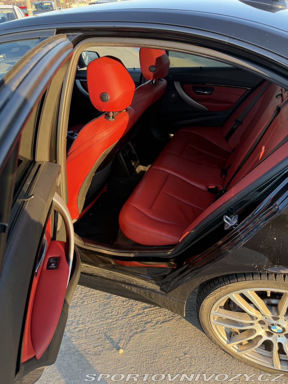 2017 BMW 3-Series - 5