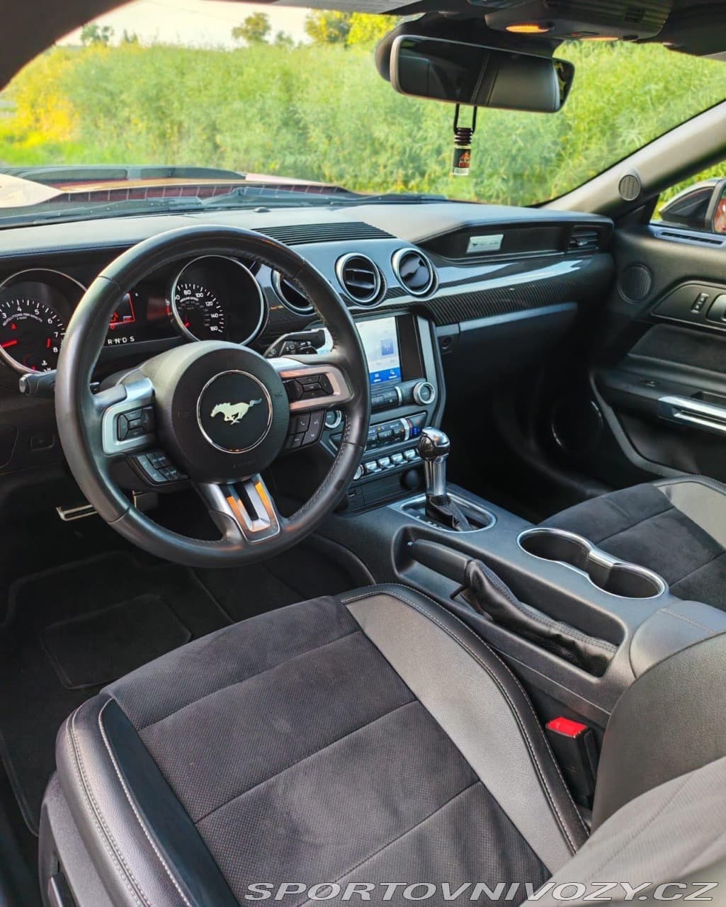 2021 Ford Mustang - 6