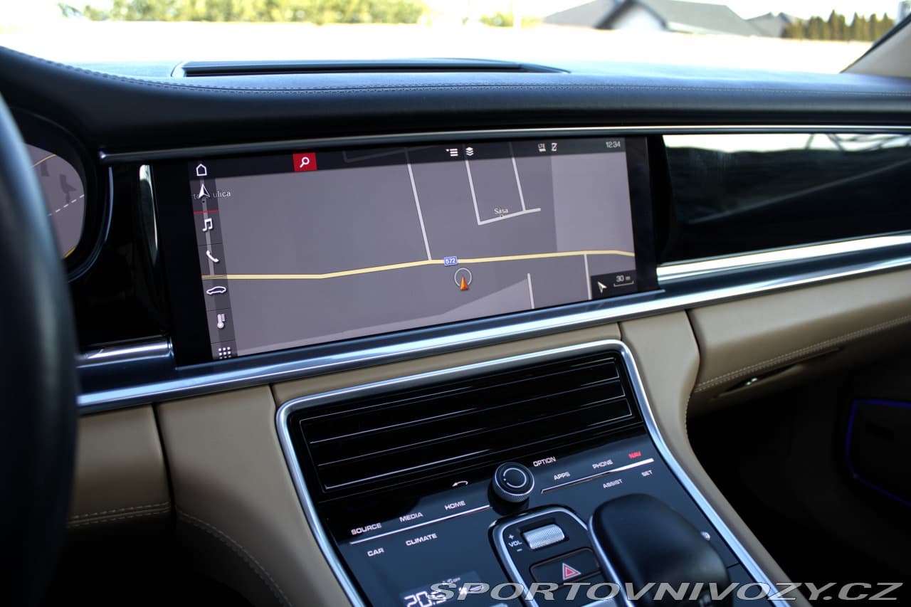 2018 Porsche PANAMERA - 10