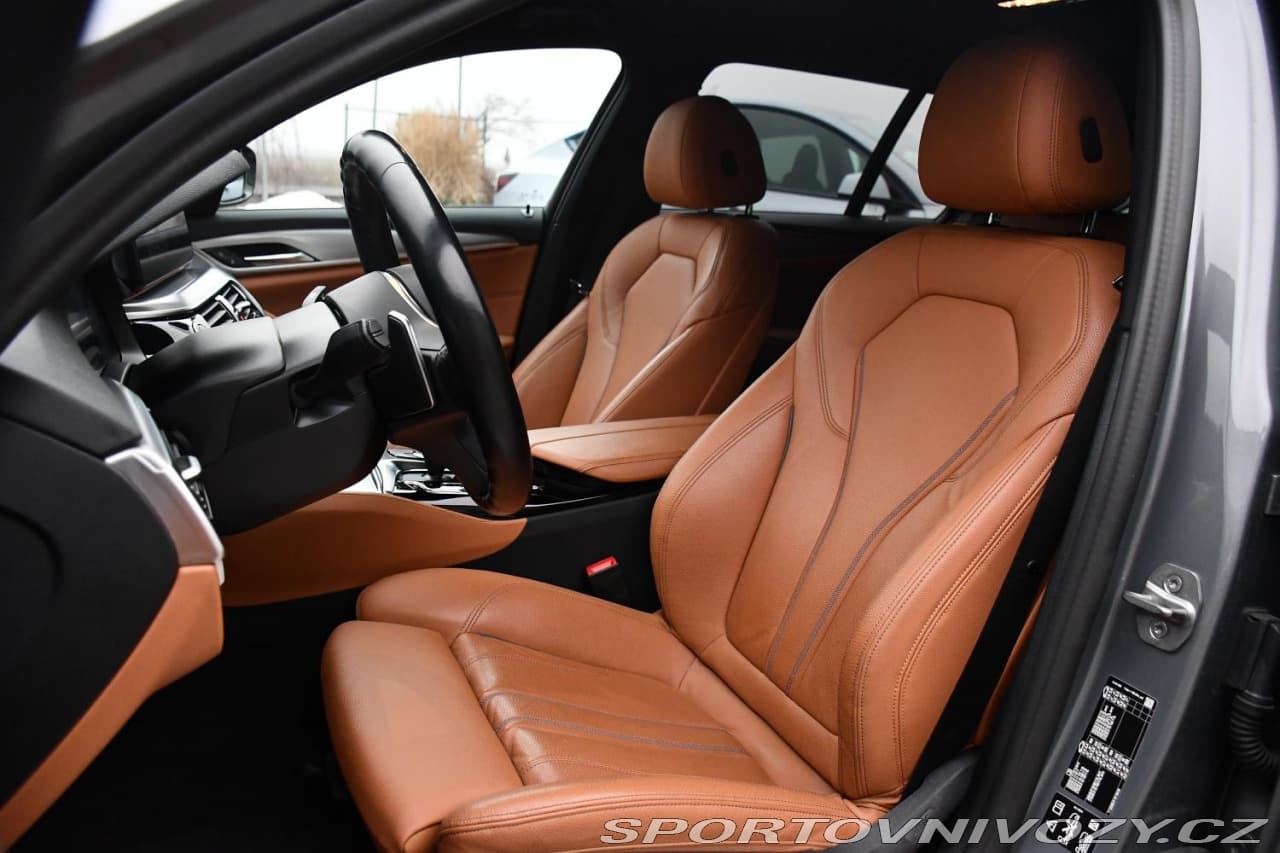 2023 BMW 5-Series - 31