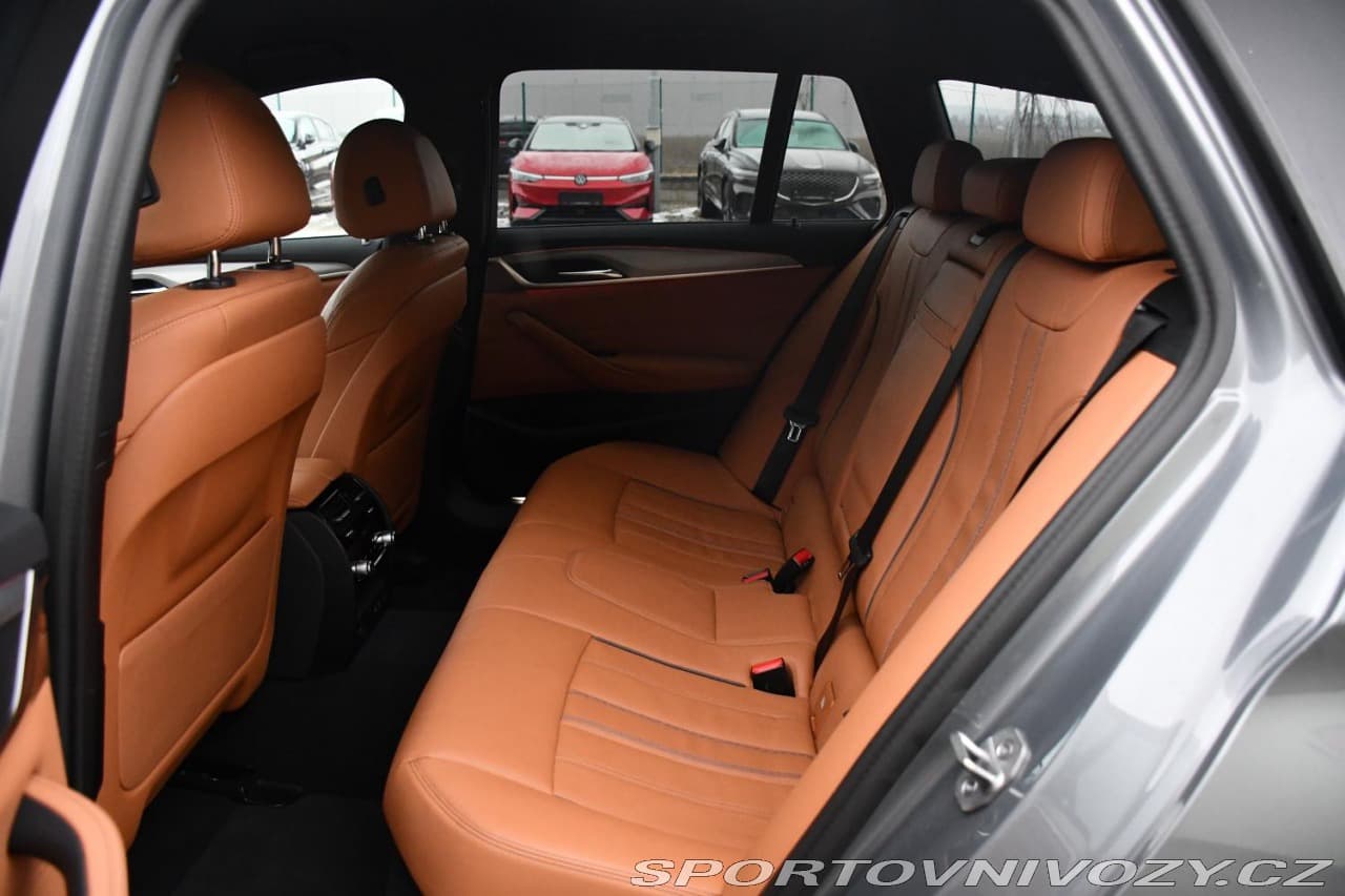 2023 BMW 5-Series - 55