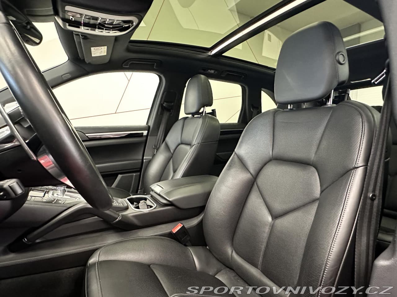 2016 Porsche Cayenne - 19