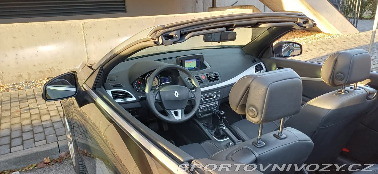 2010 Renault MEGANE - 14