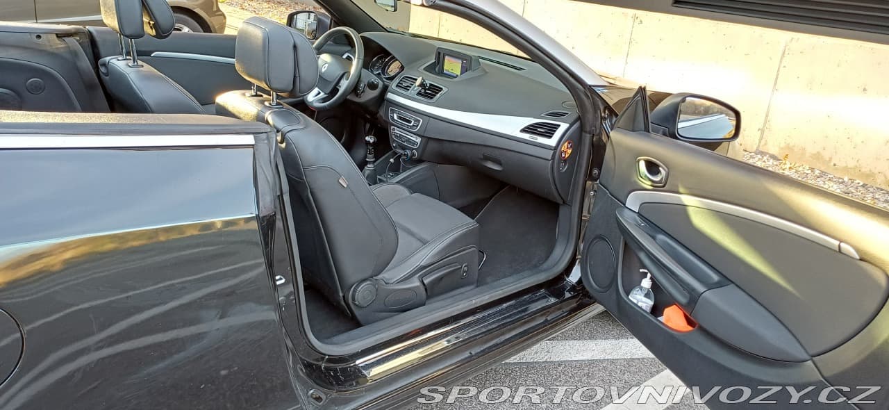 2010 Renault MEGANE - 15