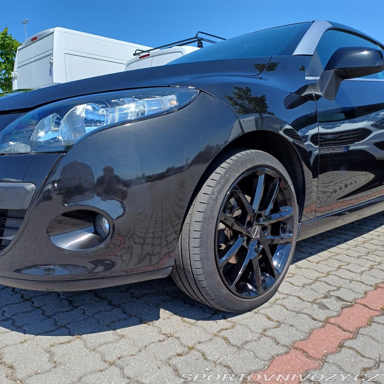 2010 Renault MEGANE - 4