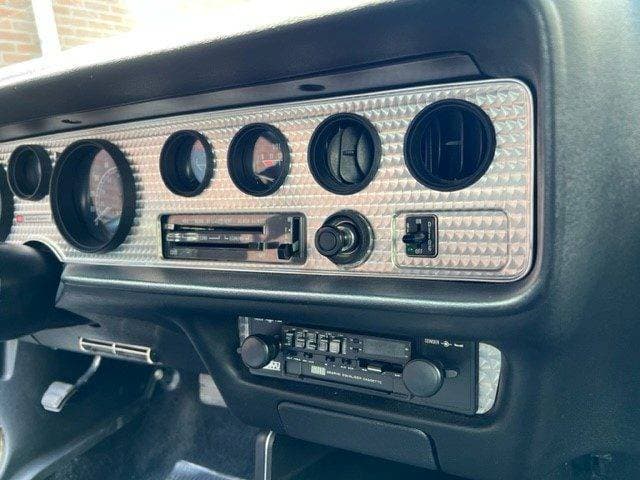 1977 Pontiac Firebird - 17