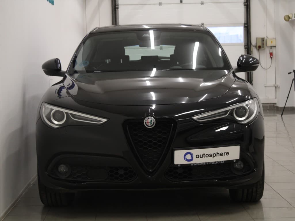 2021 Alfa Romeo Stelvio - 2