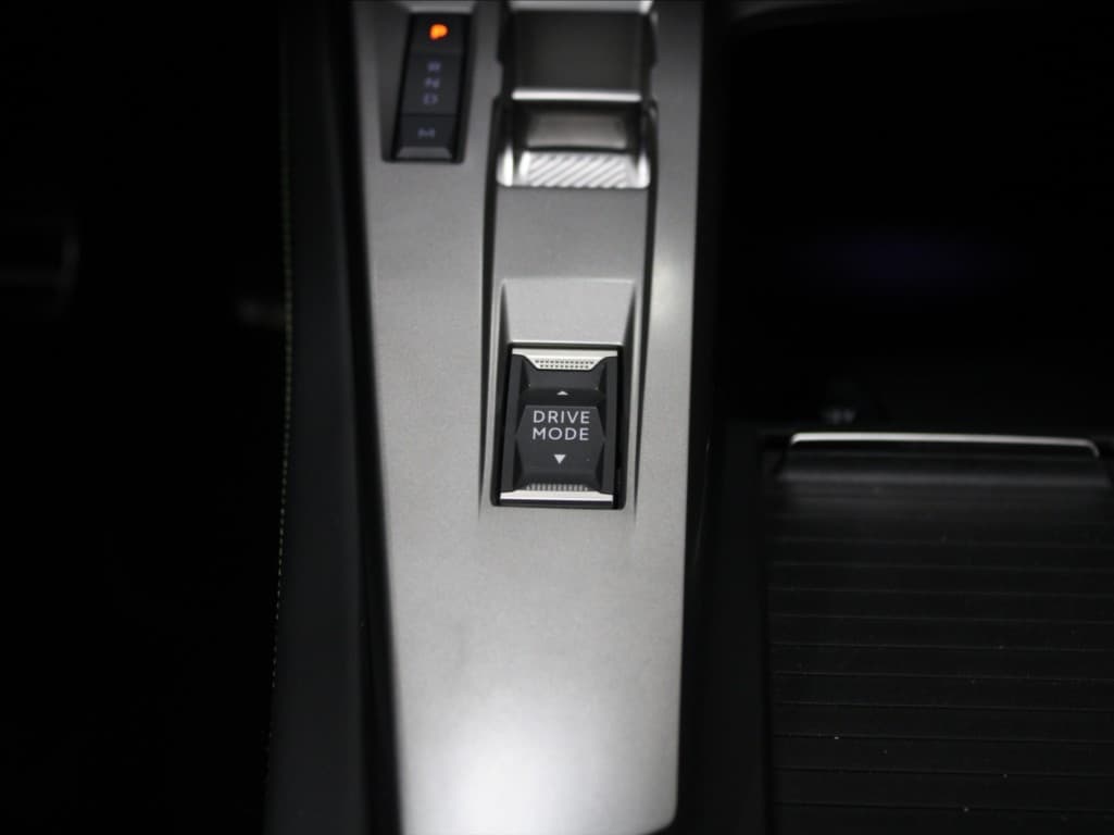 2024 Peugeot 308 - 16