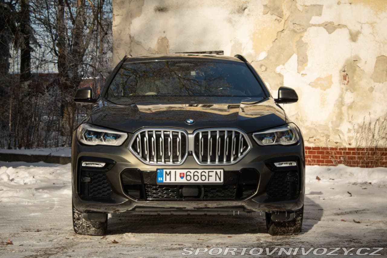 2021 BMW X6 - 2