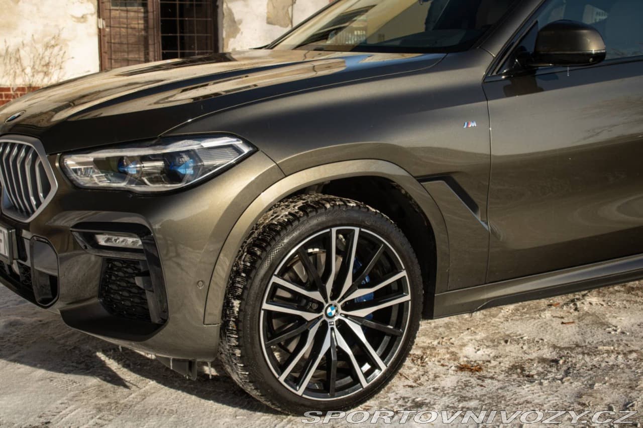 2021 BMW X6 - 9