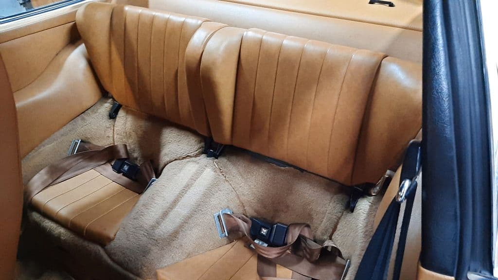 1976 Porsche 911 - 18