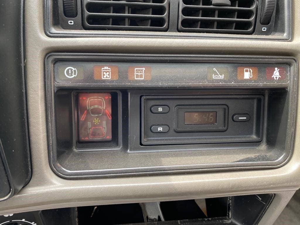 1985 Ford Sierra - 14