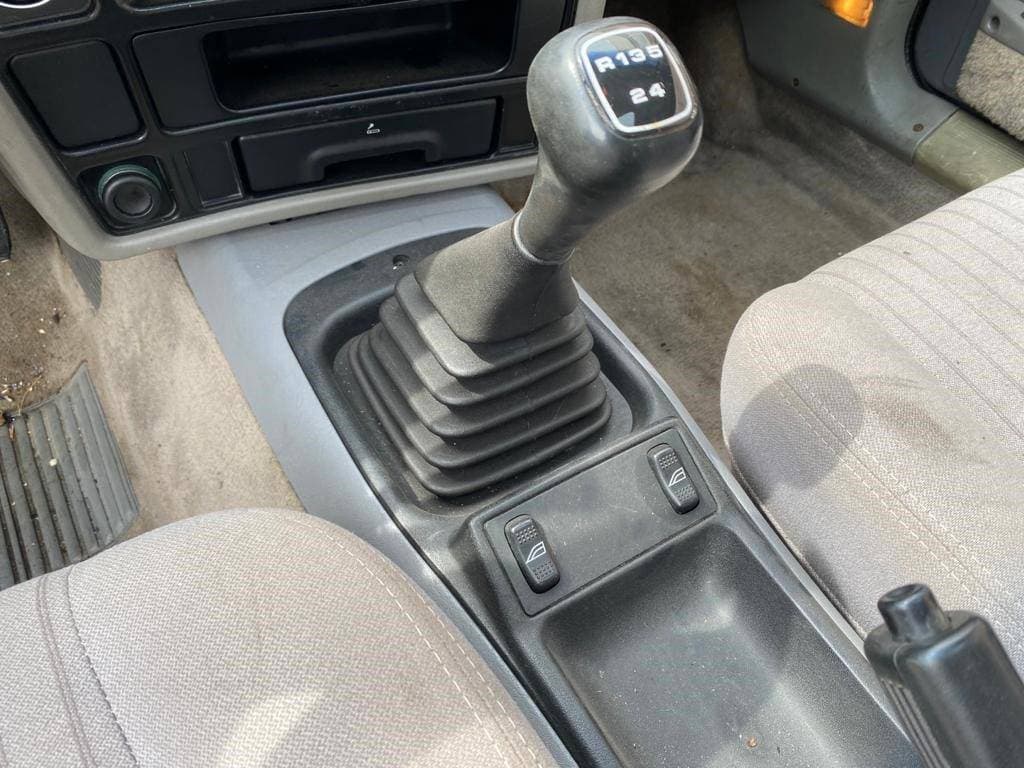 1985 Ford Sierra - 17