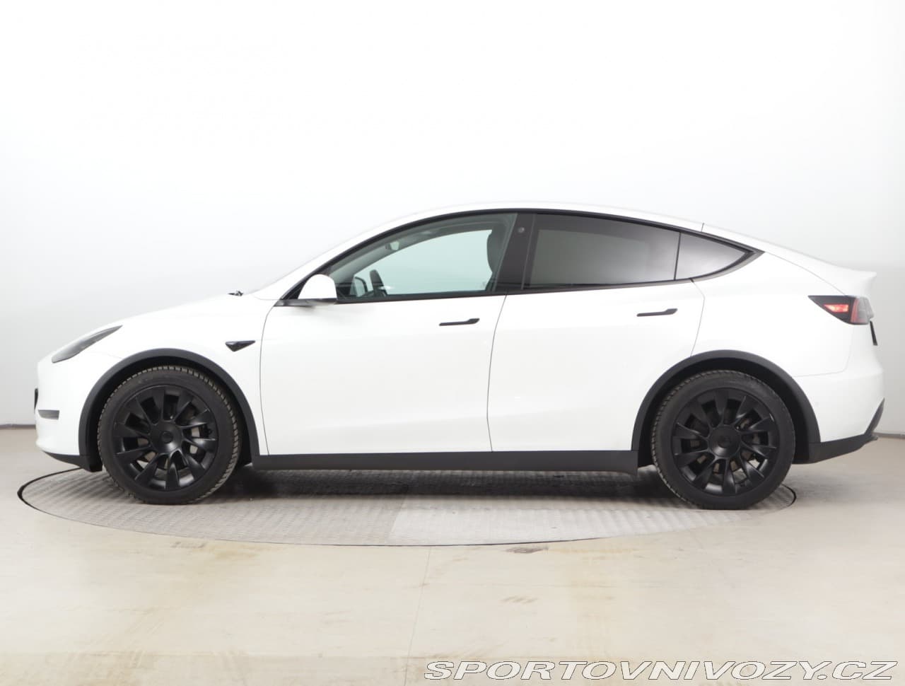 2021 Tesla Model Y - 3