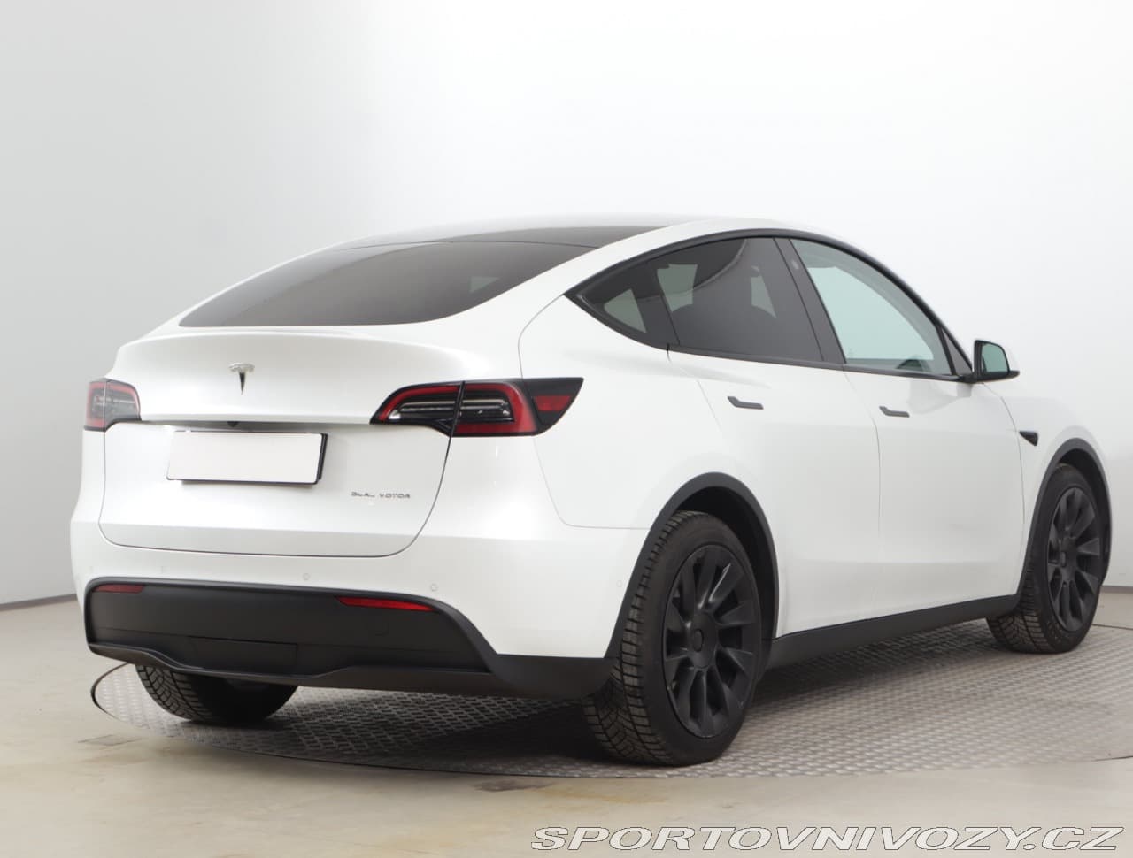 2021 Tesla Model Y - 5