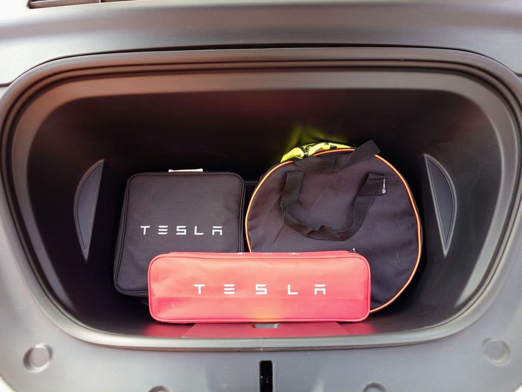 2022 Tesla Model Y - 9