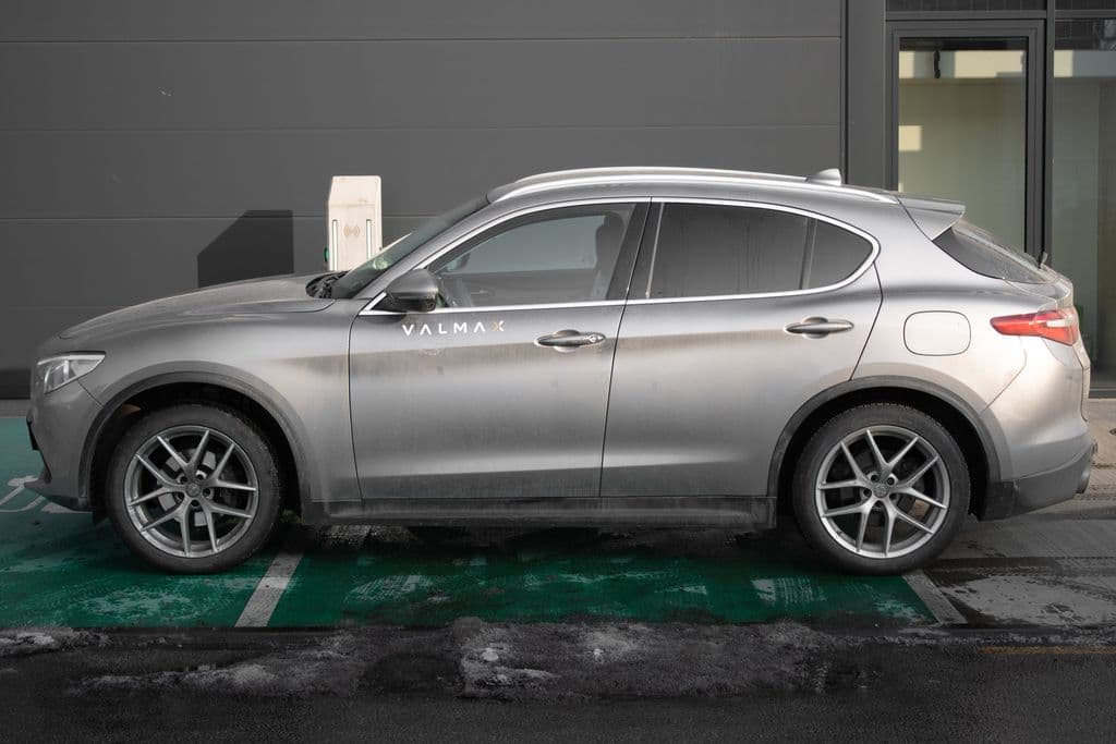 2017 Alfa Romeo Stelvio - 10