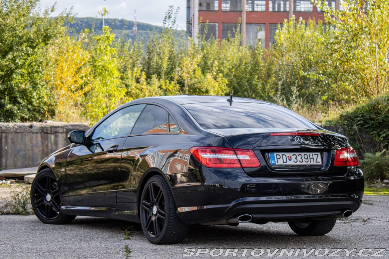 2009 Mercedes-Benz E-Class - 4