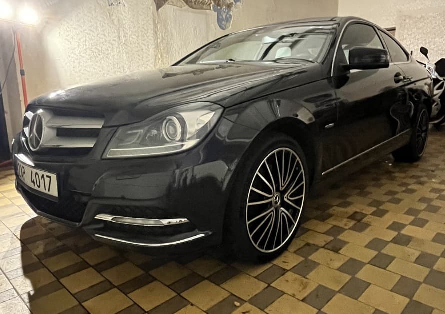 2011 Mercedes-Benz C-Class - 6