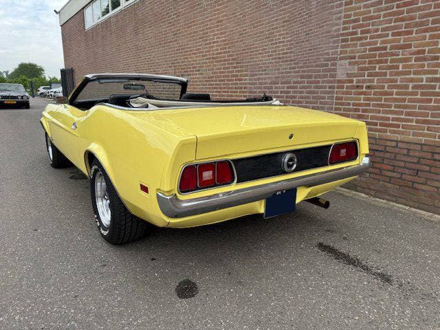 1972 Ford Mustang - 11