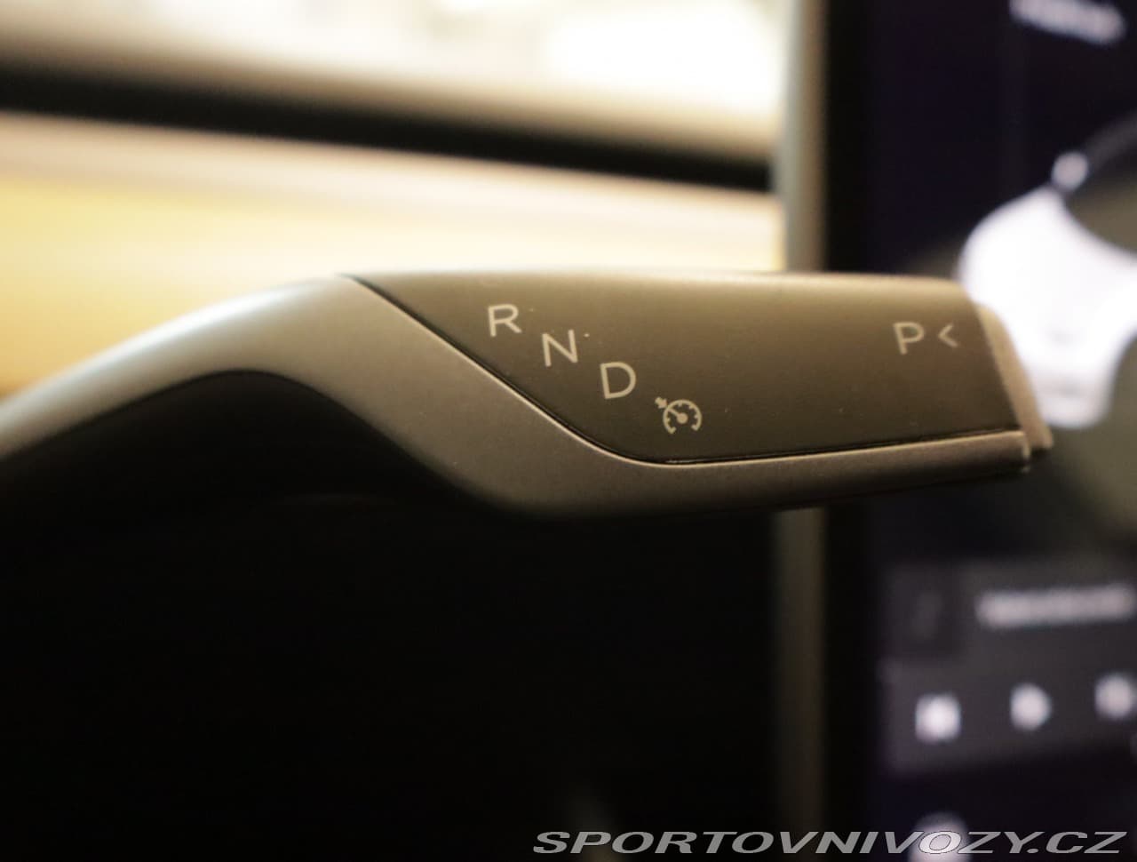 2020 Tesla Model 3 - 13