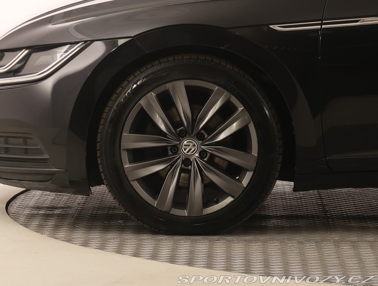 2017 Volkswagen Arteon - 15