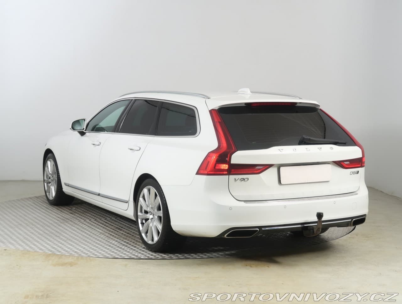 2017 Volvo V90 - 4