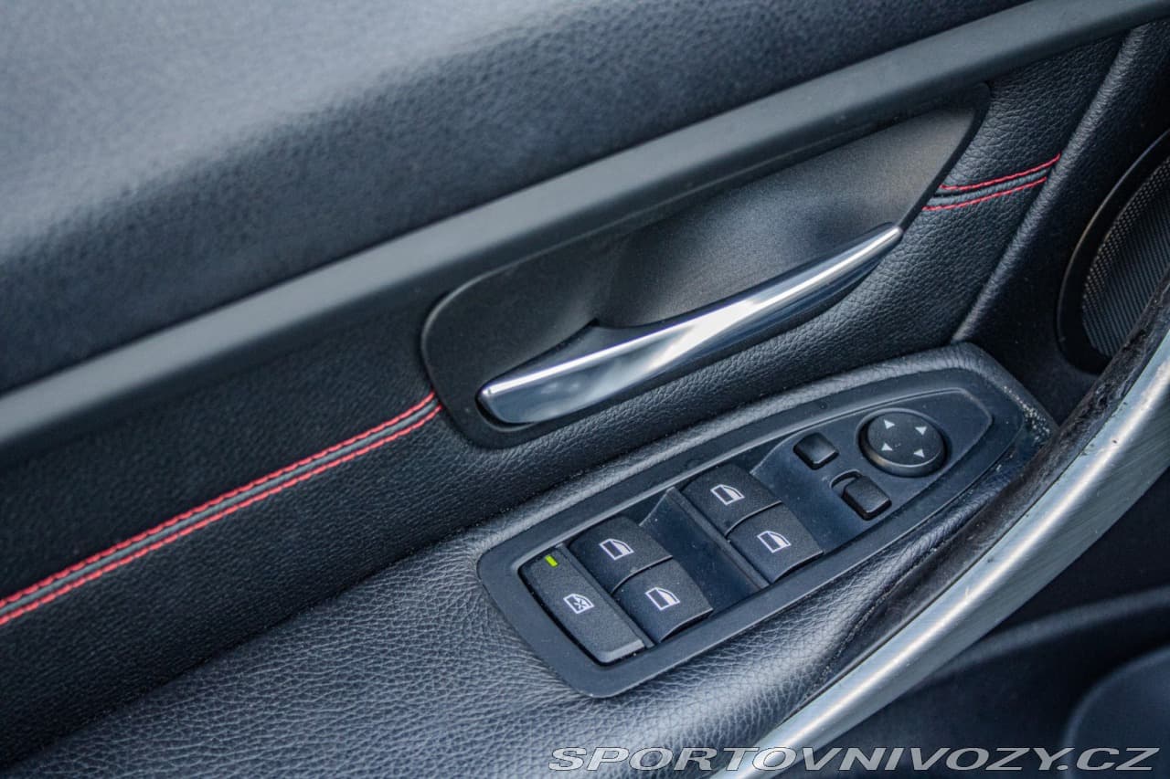 2013 BMW 3-Series - 11