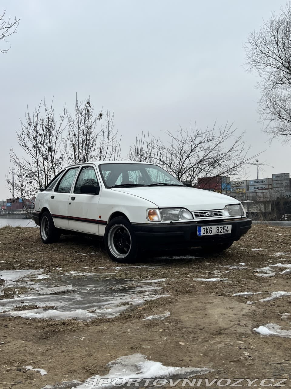 1990 Ford Sierra - 6