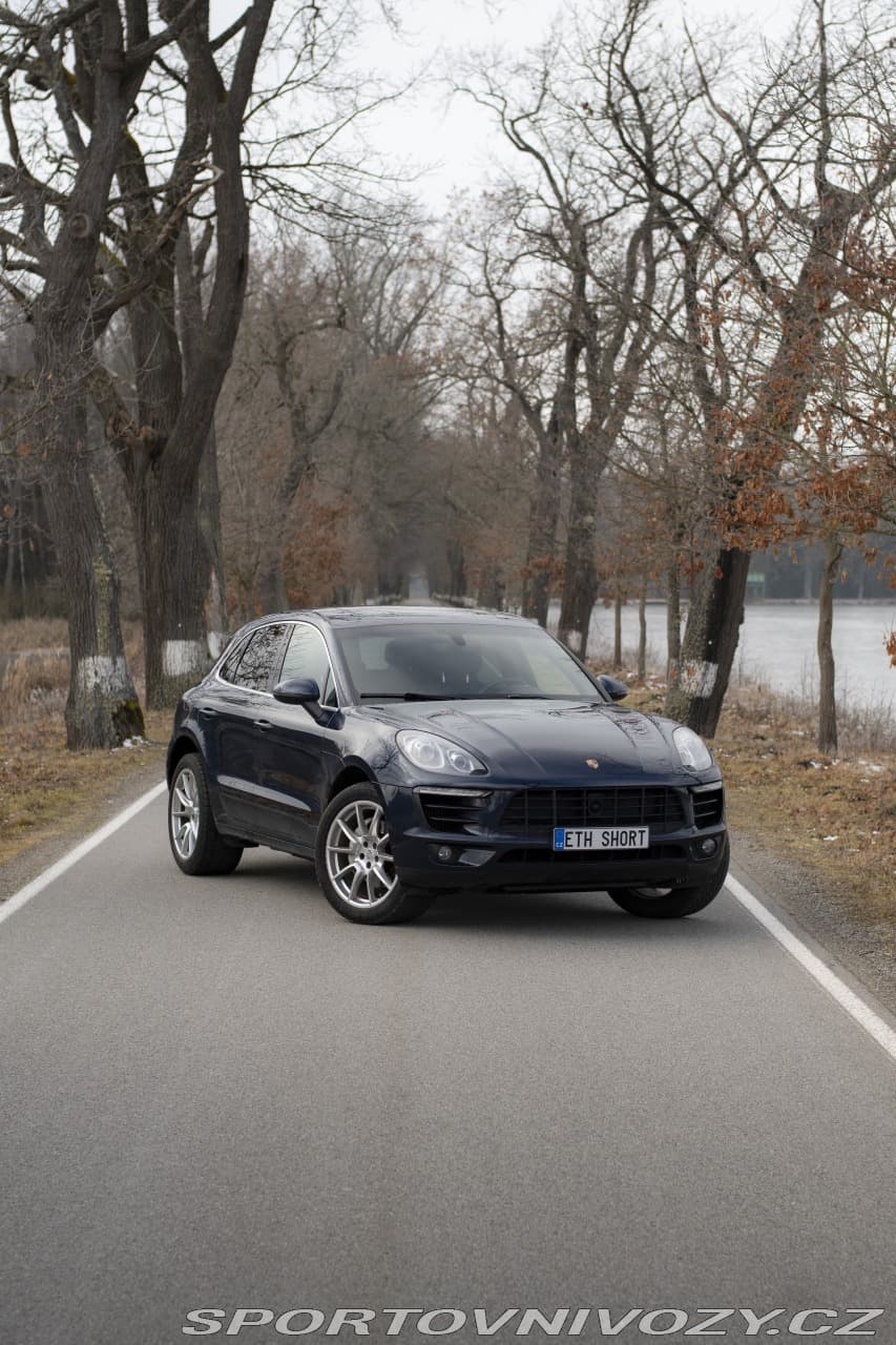 2015 Porsche Macan - 3
