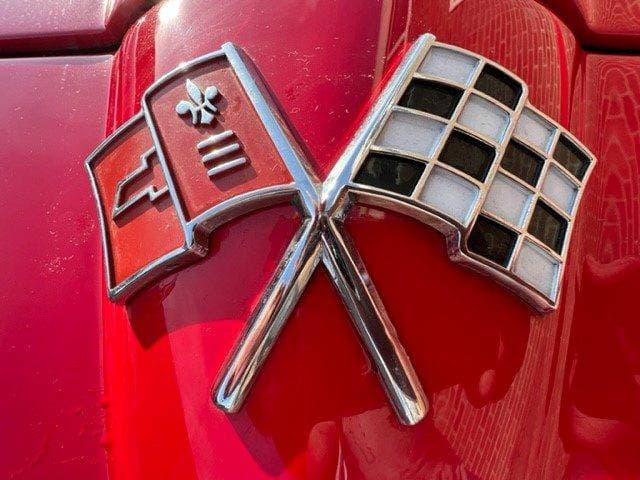 1965 Chevrolet CORVETTE - 17