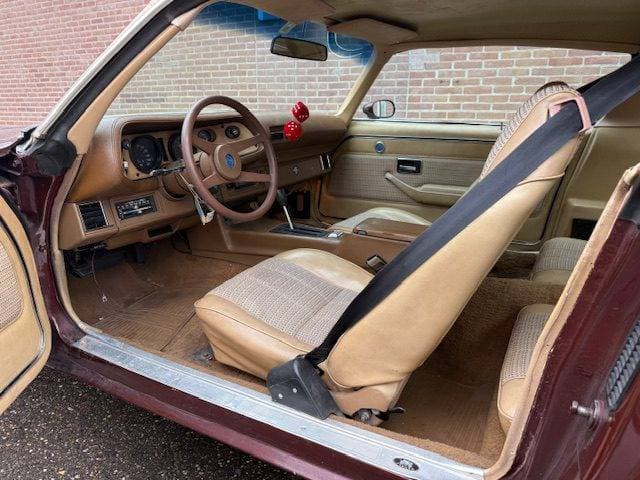 1976 Chevrolet Camaro - 18