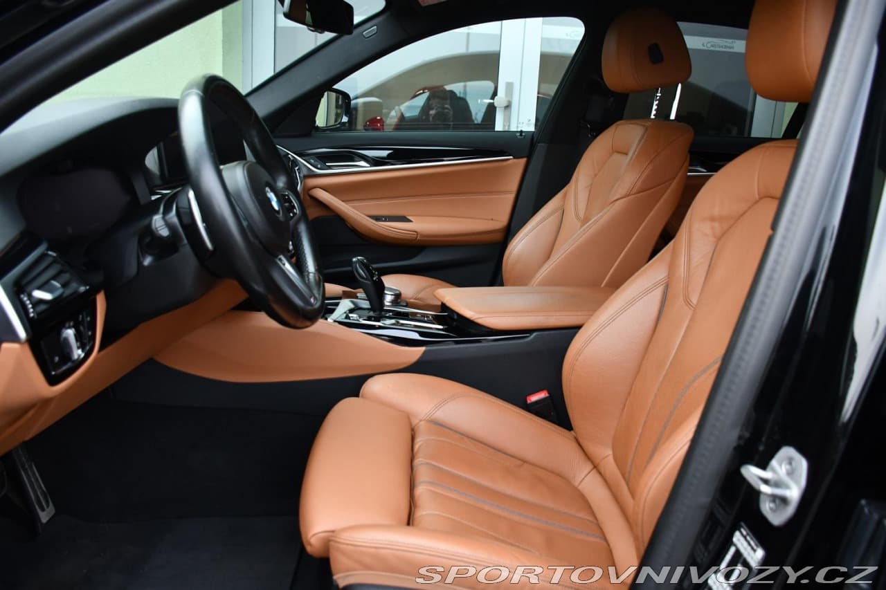 2023 BMW 5-Series - 13