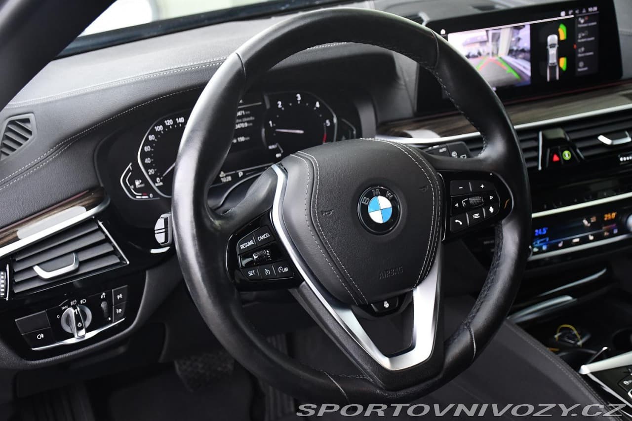 2020 BMW 5-Series - 16