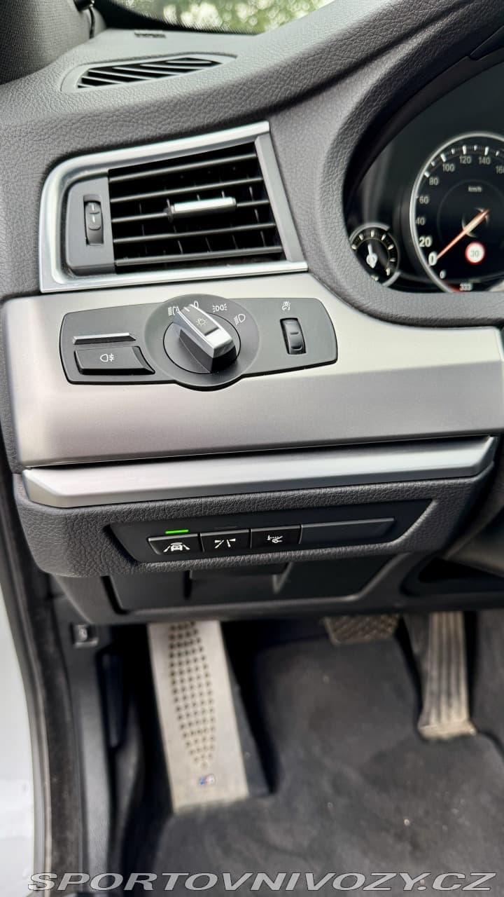 2013 BMW 5-Series - 8