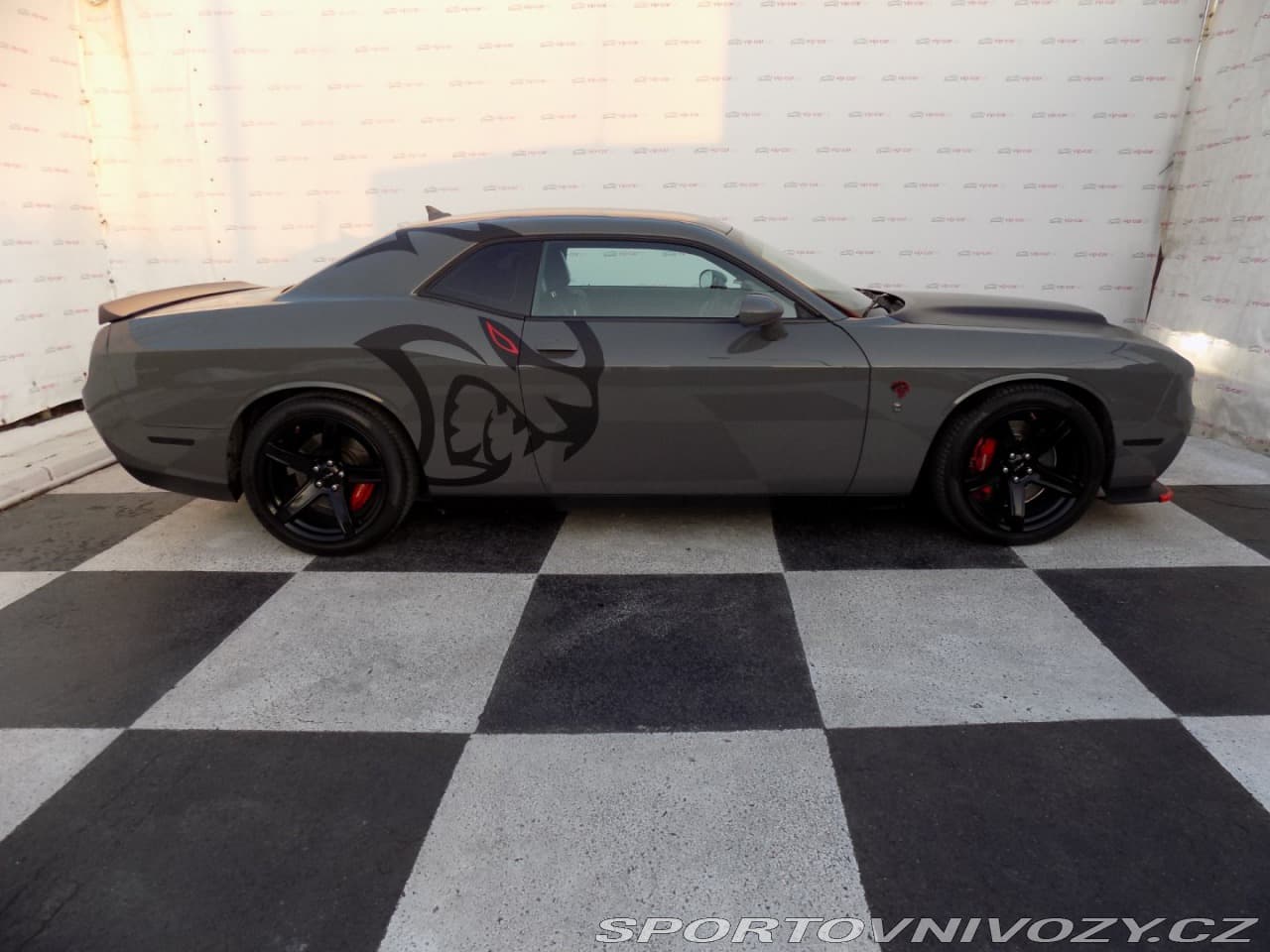 2018 Dodge Challenger - 6