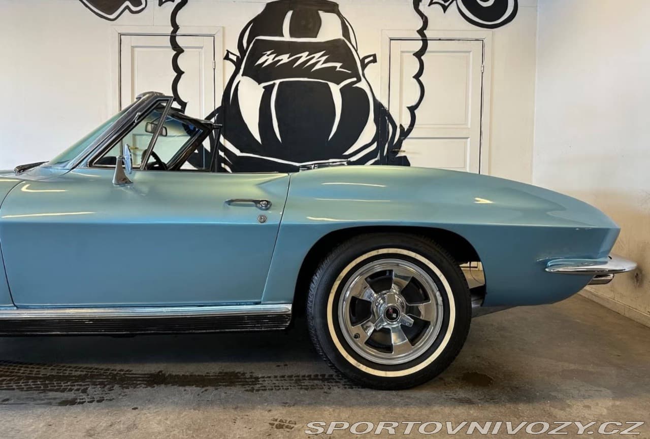 1966 Chevrolet CORVETTE - 20