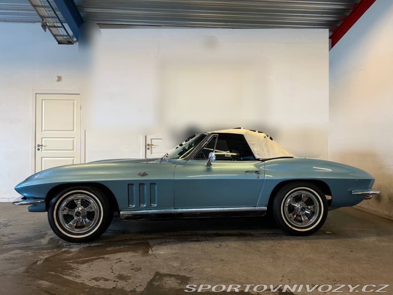 1966 Chevrolet CORVETTE - 4