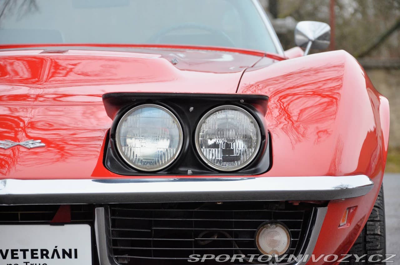 1969 Chevrolet CORVETTE - 13