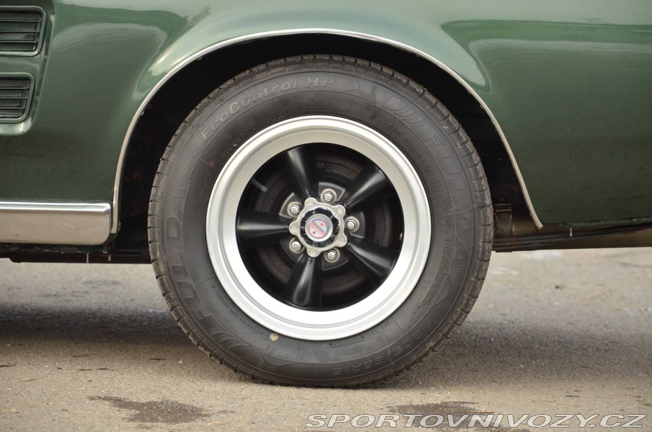 1967 Ford Mustang - 20