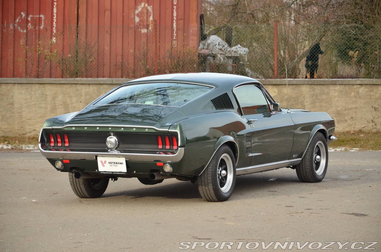 1967 Ford Mustang - 3