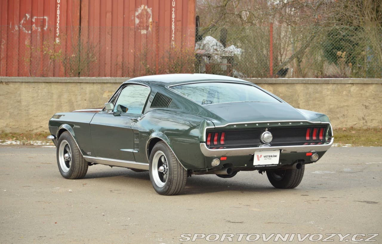 1967 Ford Mustang - 5