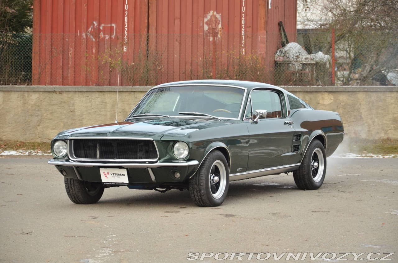 1967 Ford Mustang - 7