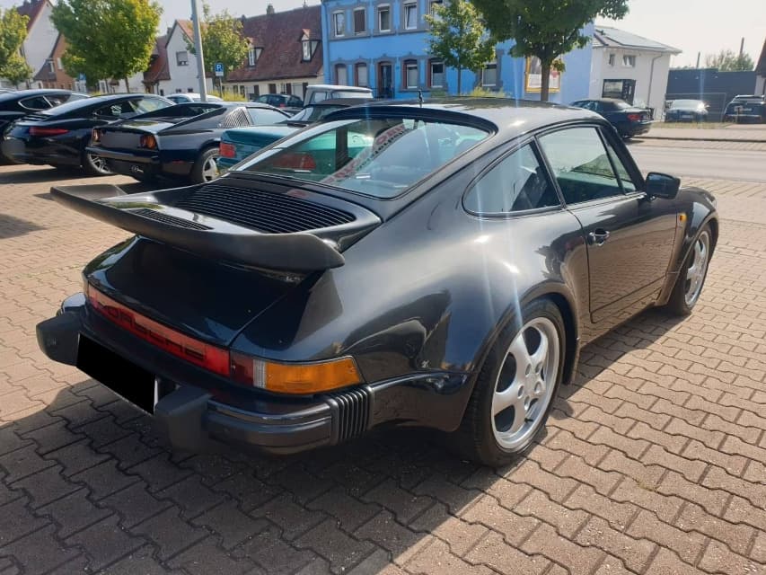 1982 Porsche 911 - 3